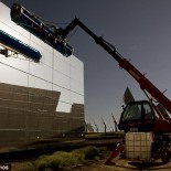 heliostat_solar_power_spain_assembly Spains spectacular solar power plants =pictures= weather technology science nature journalism
